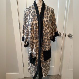 New White Birch oversized sweater. Size M. Never been worn. With tags